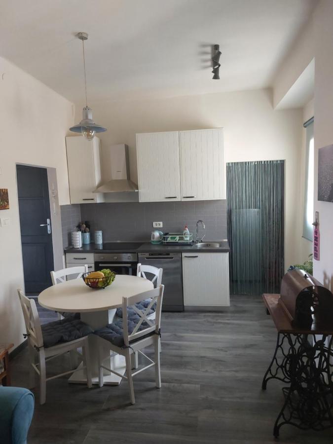Apartamento Gray Pearl Pula Exterior foto